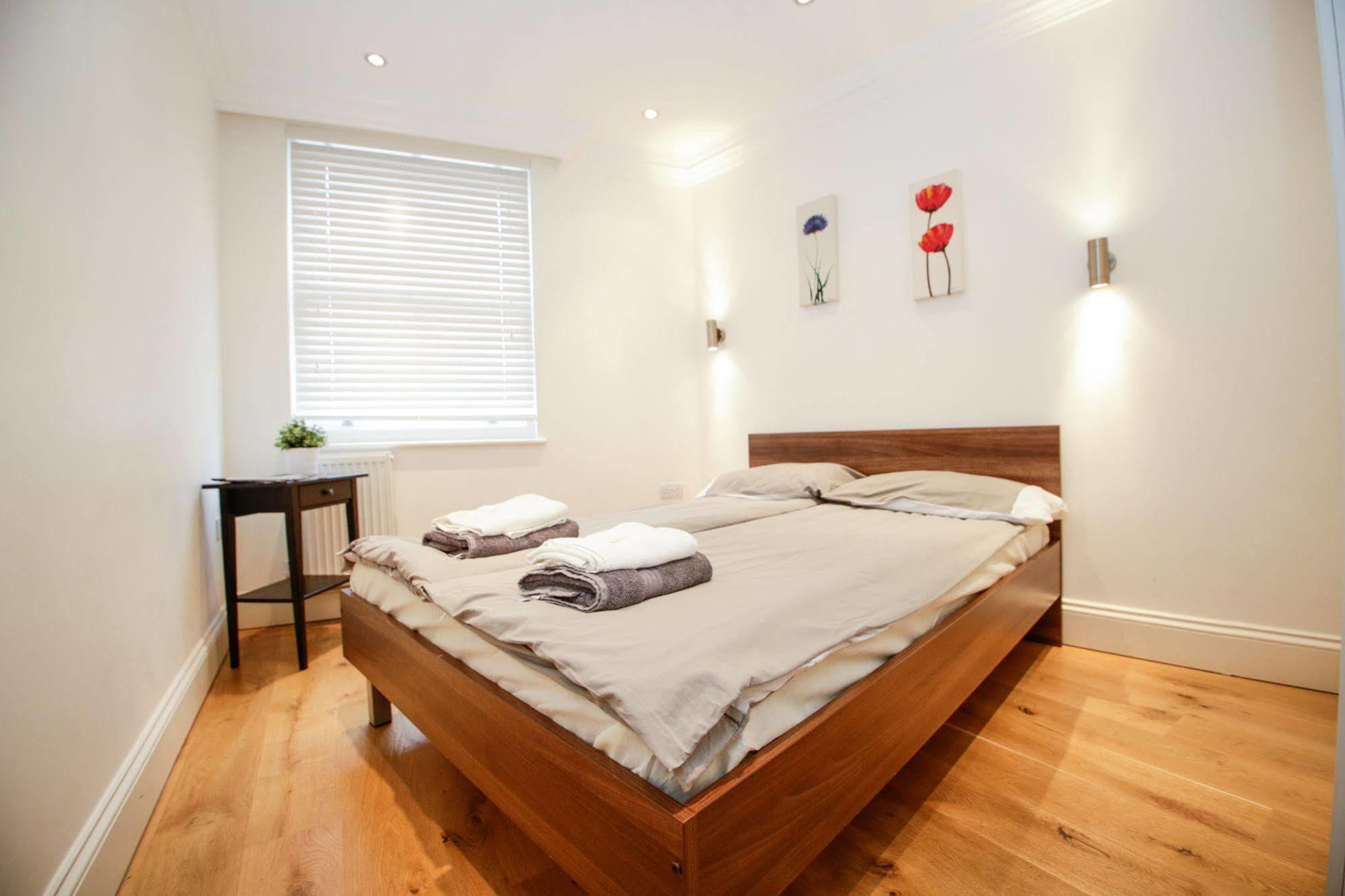 Park Views 4* Londra